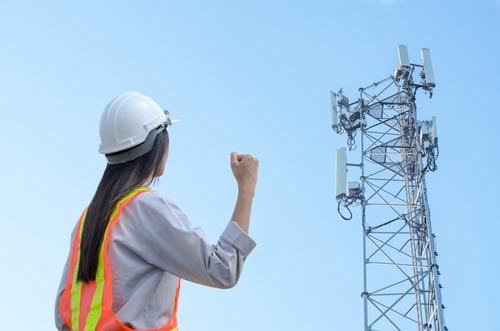 telecommunications-industry-challenges-