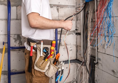 field-service-electrician